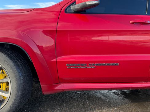 Used 2018 Jeep Grand Cherokee Trackhawk image 5