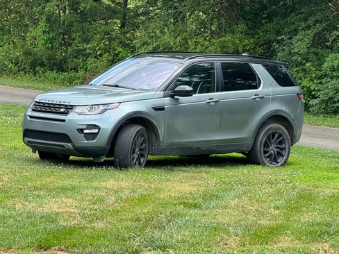 Used 2019 Land Rover Discovery Sport HSE AWD/4WD image 1