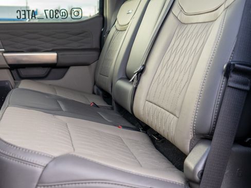 Used 2025 Ford F350 Platinum w/ Platinum Plus Package image 8