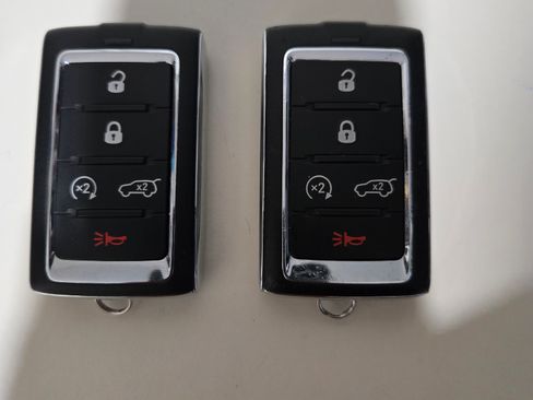 Used 2023 Jeep Grand Cherokee Summit w/ Advanced Protech Group IV image 26