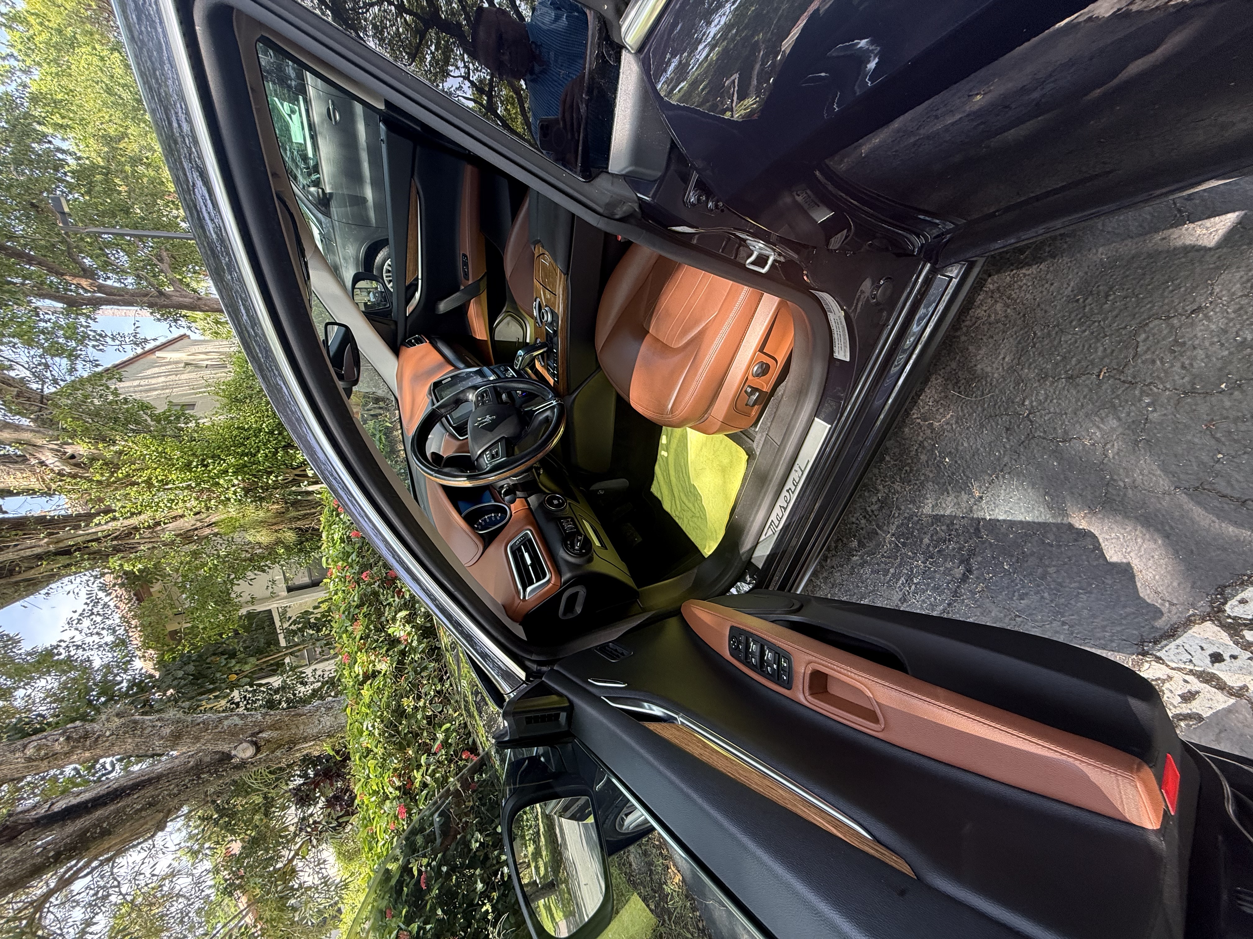 Used 2019 Maserati Ghibli S RWD image 12