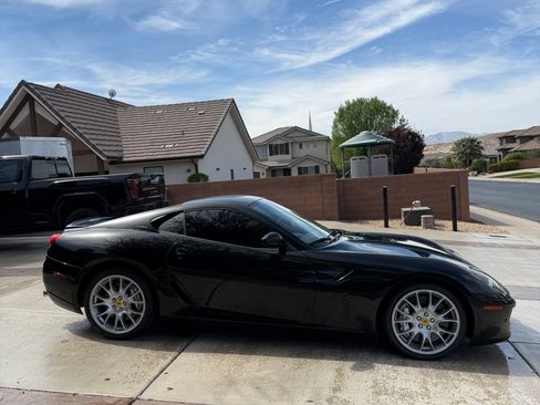 Used 2009 Ferrari 599 GTB Fiorano image 9