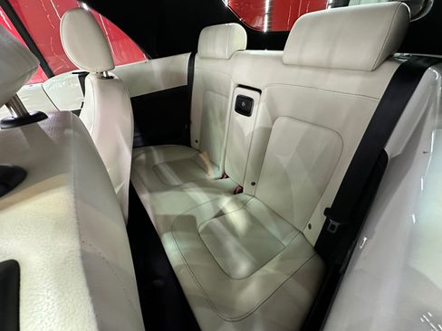 Used 2007 Volkswagen Beetle Triple White Edition image 20