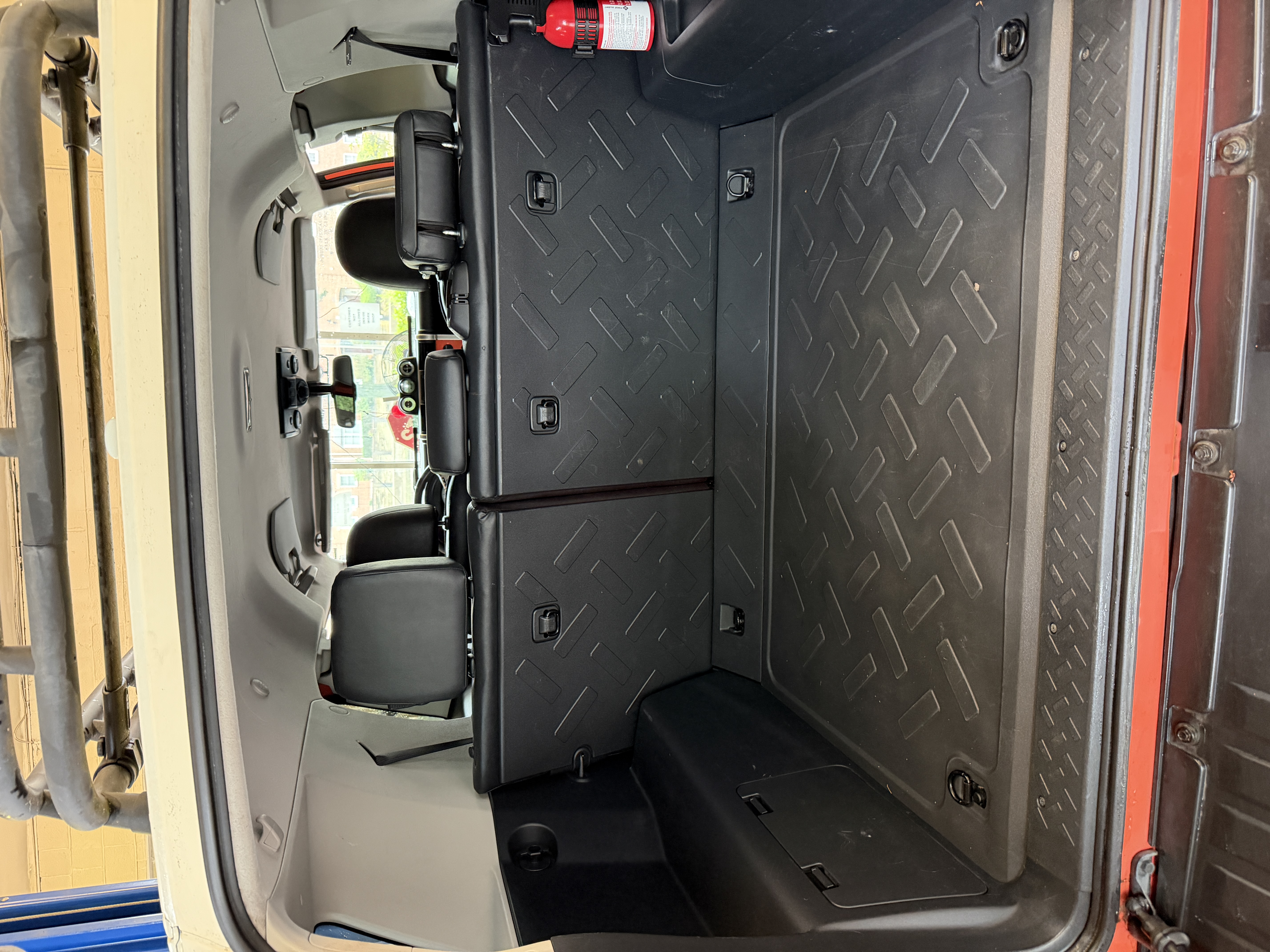 Used 2013 Toyota FJ Cruiser 4WD w/ Convenience Pkg image 28