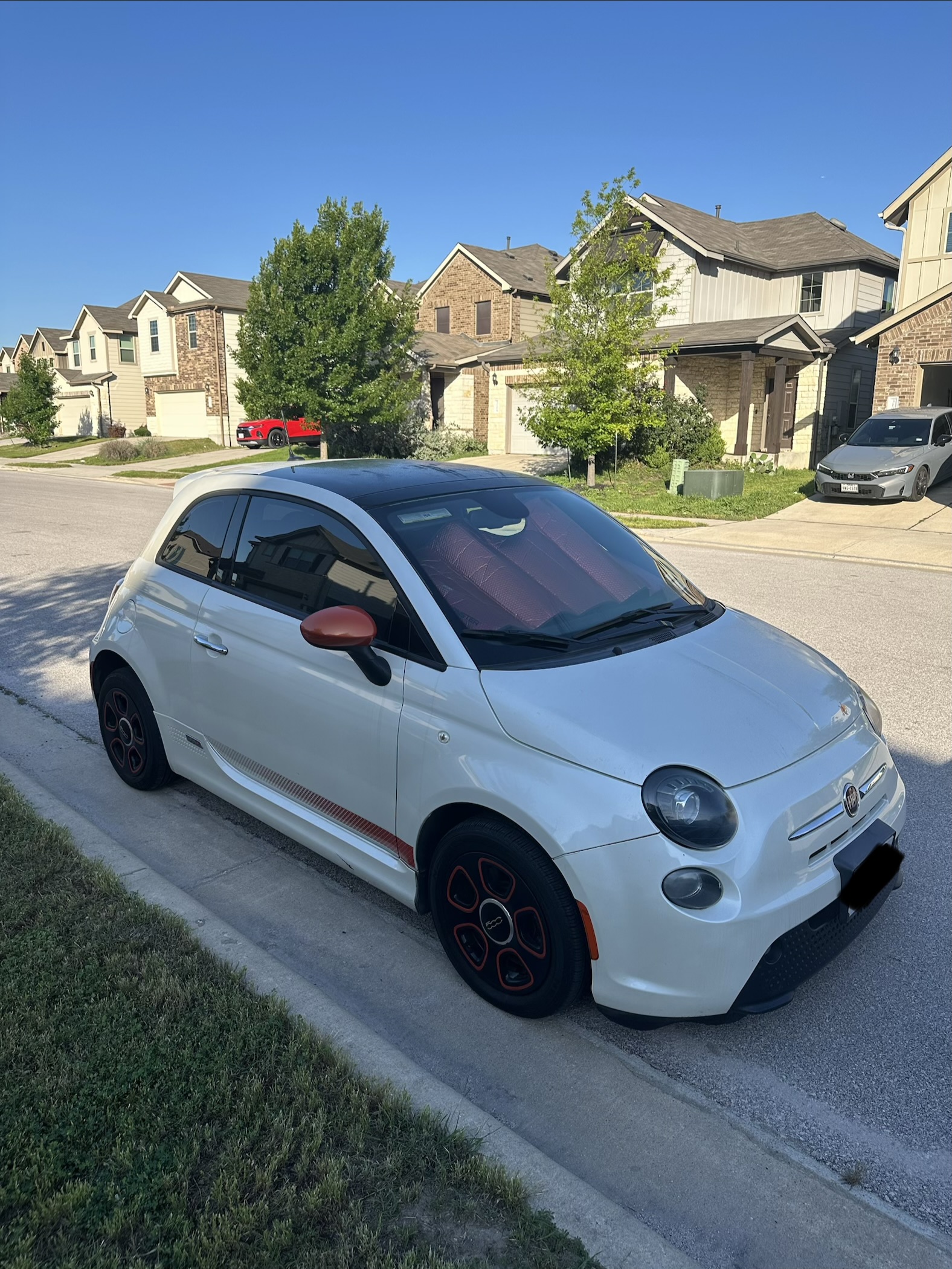 Used 2014 FIAT 500 e w/ Esport Package FWD image 1