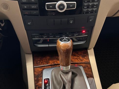 Used 2012 Mercedes-Benz E 350 Coupe image 10