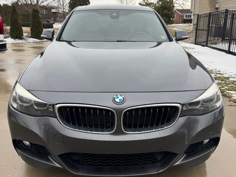 Used 2017 BMW 340i Gran Turismo xDrive image 2