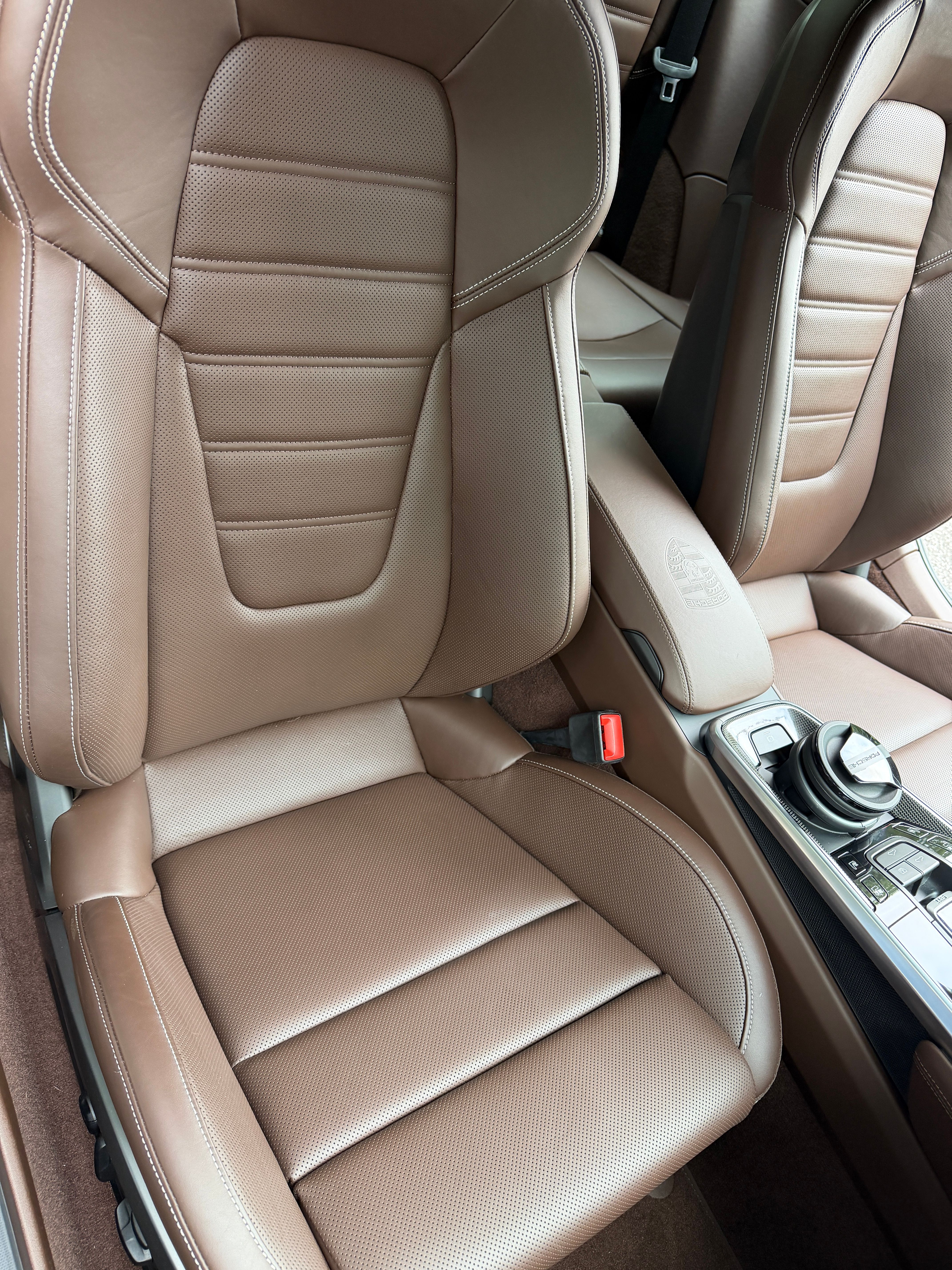 Used 2023 Porsche 911 Turbo AWD/4WD image 15