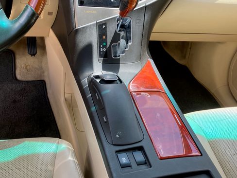 Used 2010 Lexus RX 350 2WD image 12