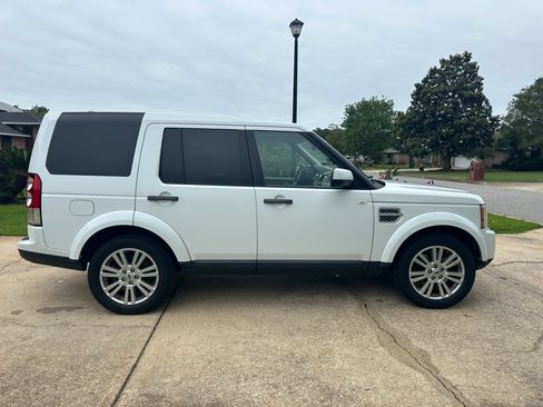 Used 2011 Land Rover LR4 HSE AWD/4WD image 1