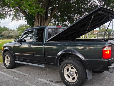 Used 2005 Ford Ranger FX4 AWD/4WD image 10