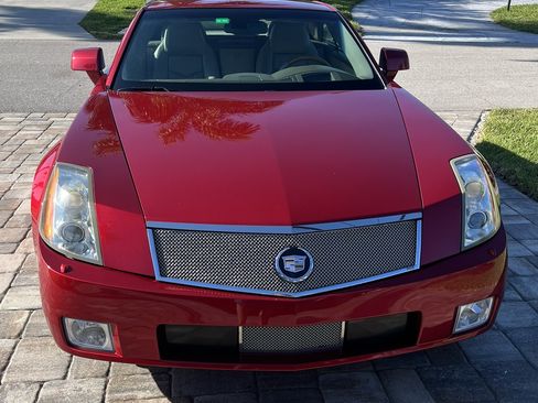 Used 2005 Cadillac XLR Convertible 2D image 5