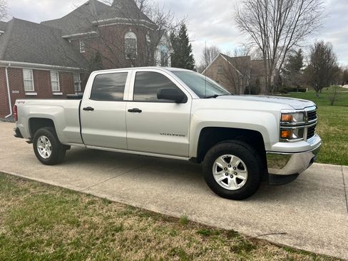 Used 2014 Chevrolet Silverado 1500 LT w/ Trailering Package image 2