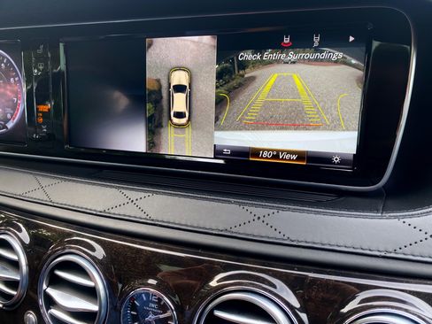 Used 2015 Mercedes-Benz S 63 AMG 4MATIC Sedan image 15