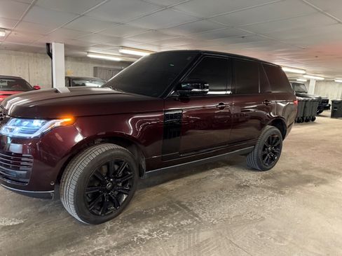 Used 2019 Land Rover Range Rover Supercharged image 16