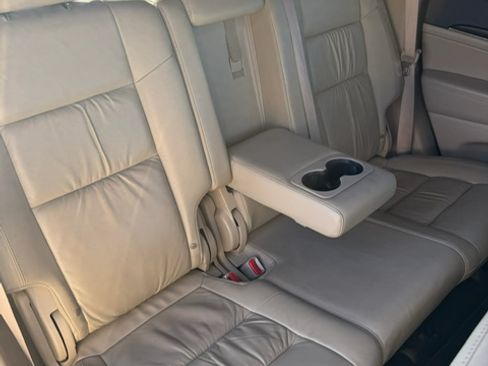 Used 2014 Jeep Grand Cherokee Limited RWD image 6