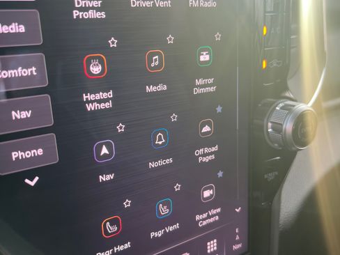 Used 2025 RAM 2500 Laramie image 19