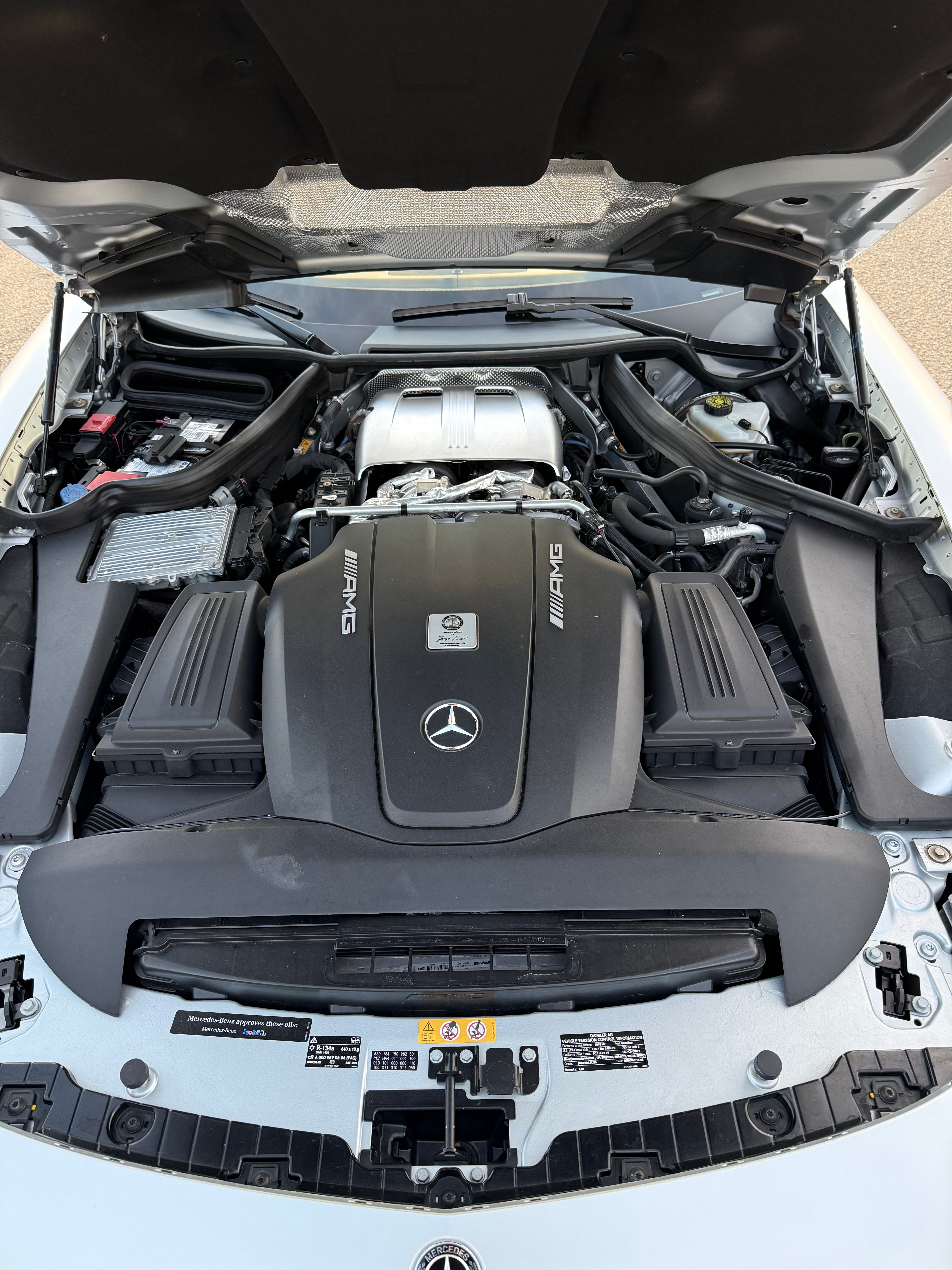 Used 2018 Mercedes-Benz AMG GT Roadster image 10