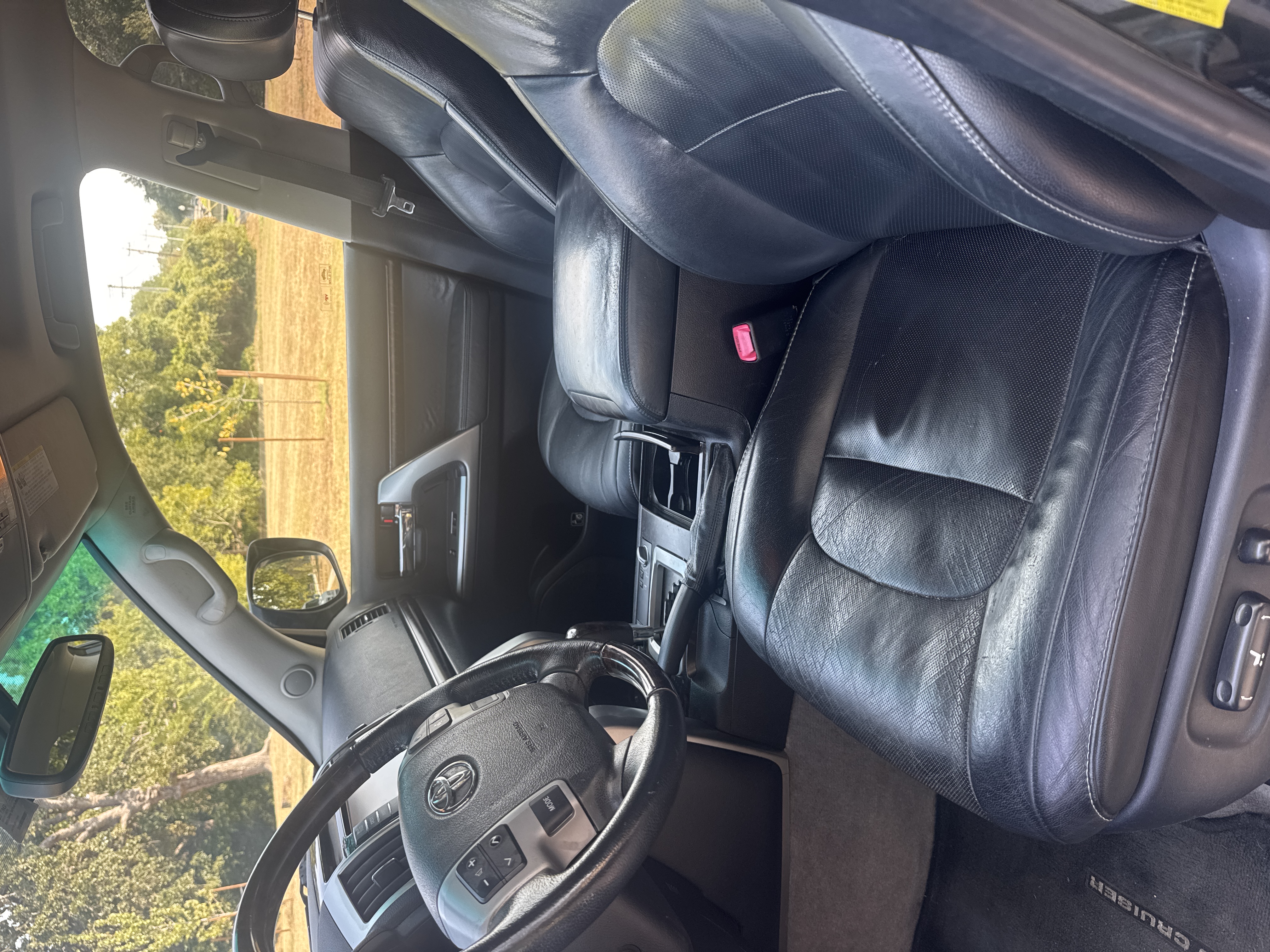 Used 2015 Toyota Land Cruiser AWD/4WD image 6
