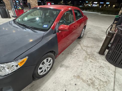 Used 2012 Toyota Corolla L image 8