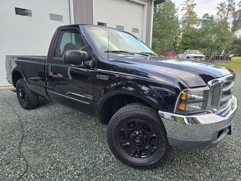 Used 1999 Ford F250 2WD Regular Cab Super Duty image 1