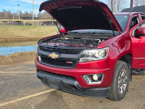 Used 2017 Chevrolet Colorado Z71 image 4