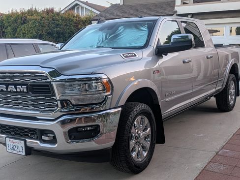 Used 2019 RAM 2500 Limited AWD/4WD image 1