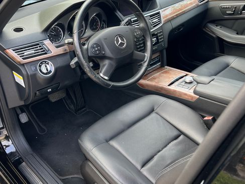 Used 2012 Mercedes-Benz E 350 4MATIC Sedan image 6