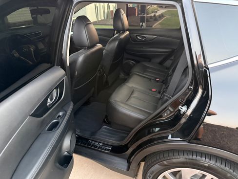 Used 2014 Nissan Rogue SL w/ SL Premium Package FWD image 13