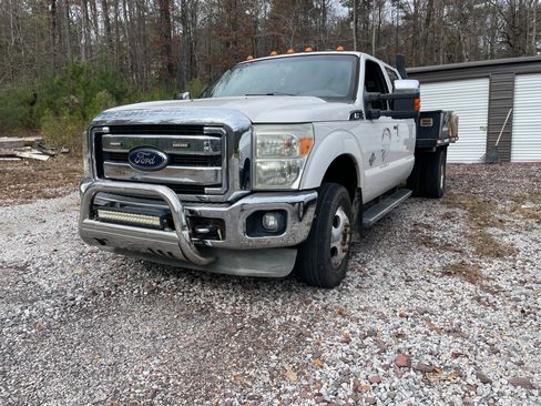 Used 2012 Ford F350 Lariat w/ Lariat Ultimate Pkg image 5