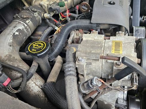 Used 2003 Ford F250 Lariat AWD/4WD image 16