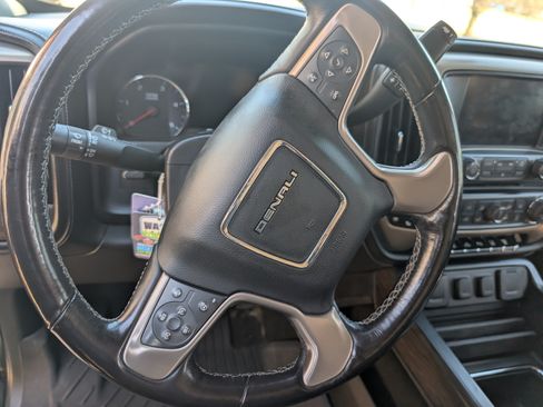 Used 2018 GMC Sierra 3500 Denali w/ Duramax Plus Package image 10