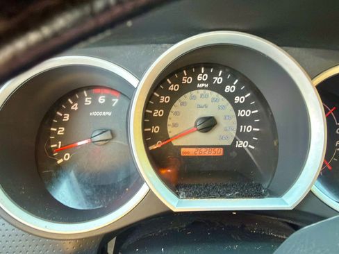 Used 2006 Toyota Tacoma PreRunner image 10