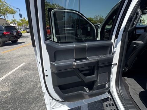Used 2019 Ford F150 Raptor w/ Equipment Group 802A Luxury AWD/4WD image 11