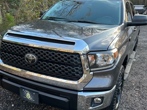 Used 2020 Toyota Tundra SR5 image 5