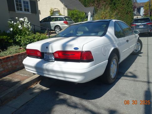 Used 1995 Ford Thunderbird LX image 6