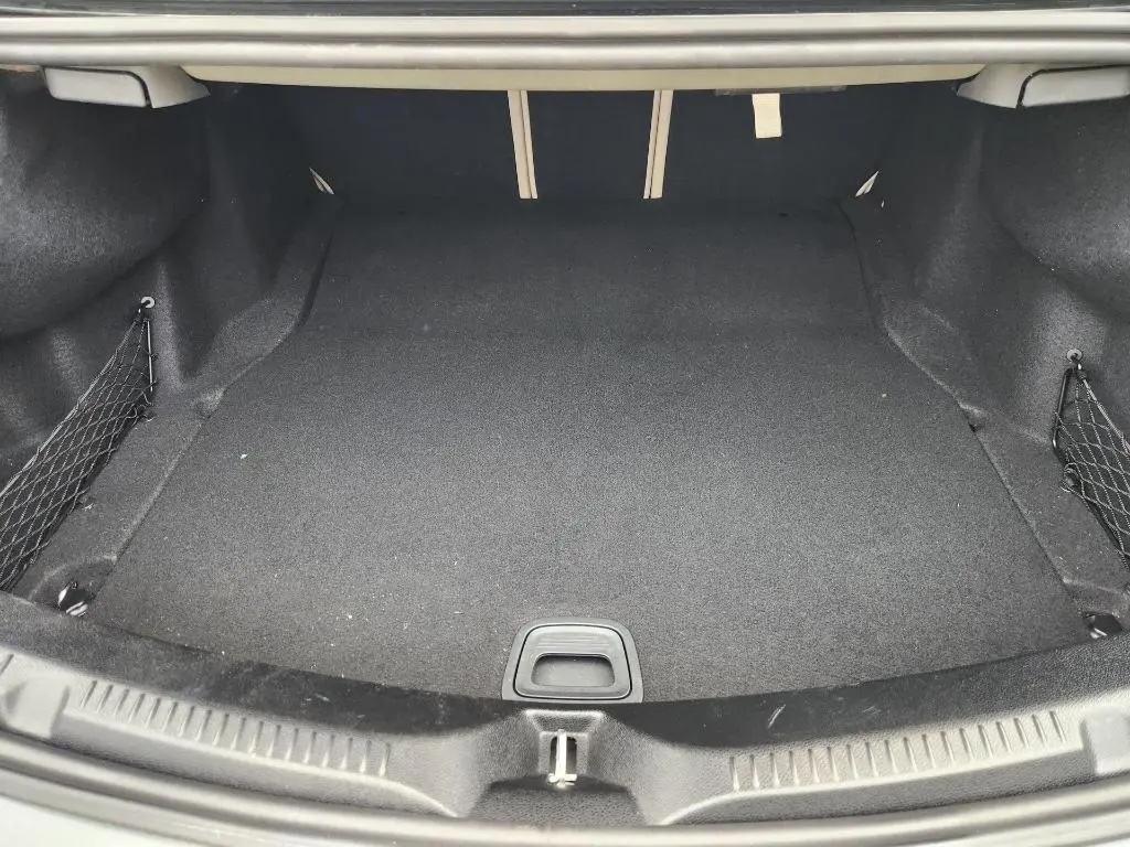 Used 2018 Mercedes-Benz E 400 4MATIC Coupe image 21