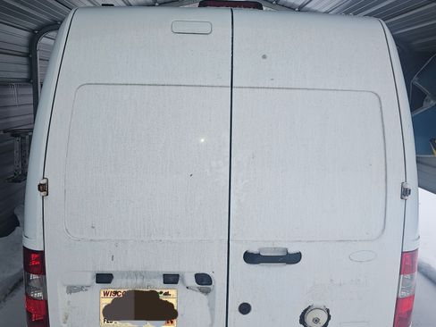 Used 2013 Ford Transit Connect XLT image 2