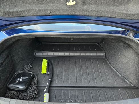 Used 2019 INFINITI Q60 3.0t Luxe w/ Essential Package image 12