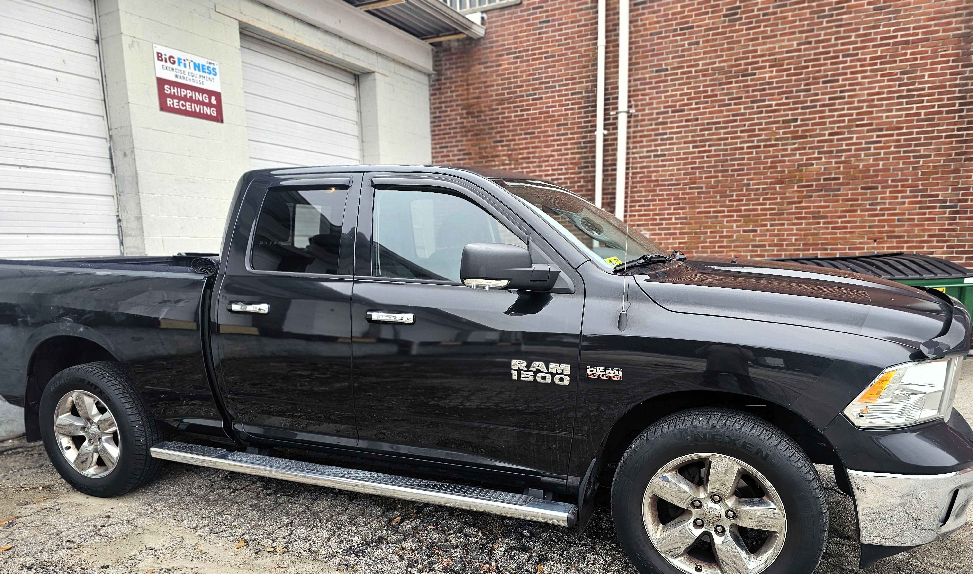 Used 2018 RAM 1500 Big Horn AWD/4WD image 1
