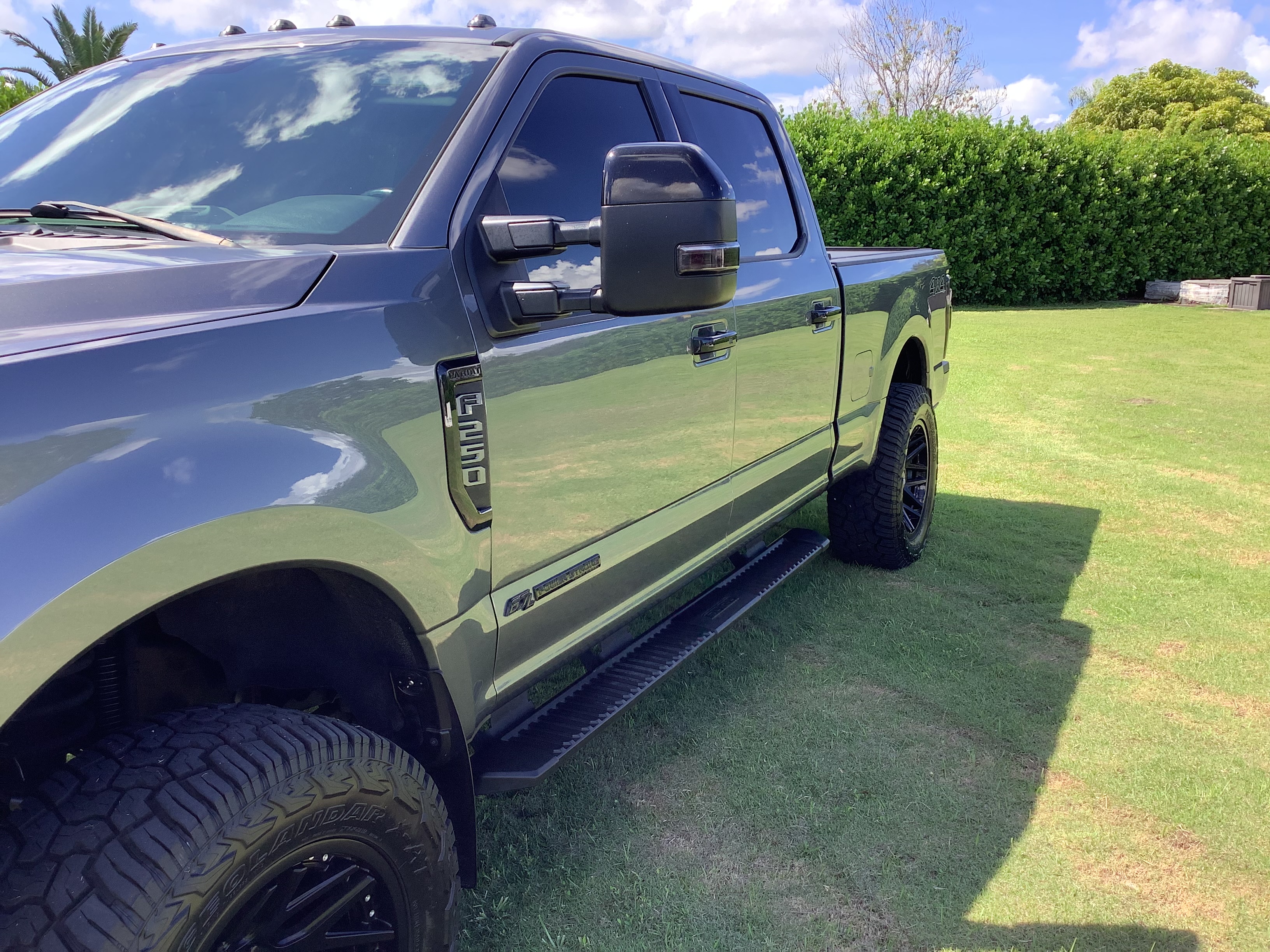 Used 2022 Ford F250 Lariat w/ Black Appearance Package AWD/4WD image 13