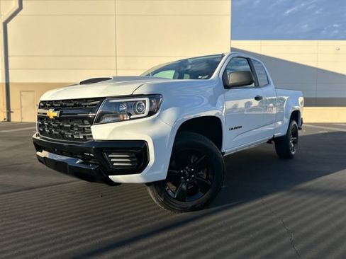 Used 2021 Chevrolet Colorado W/T RWD image 14