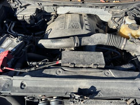 Used 2012 Ford F150 FX4 w/ FX Luxury Pkg image 12