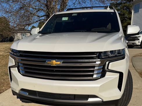 Used 2022 Chevrolet Tahoe High Country image 15