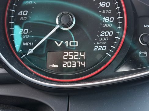 Used 2014 Audi R8 V10 AWD/4WD image 11