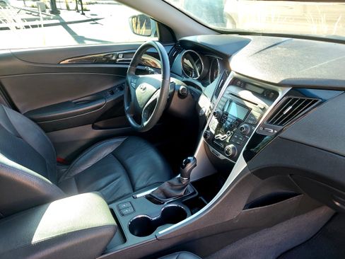 Used 2013 Hyundai Sonata Limited image 6