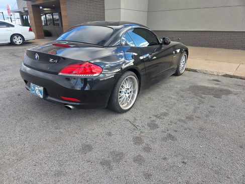 Used 2009 BMW Z4 sDrive35i image 1