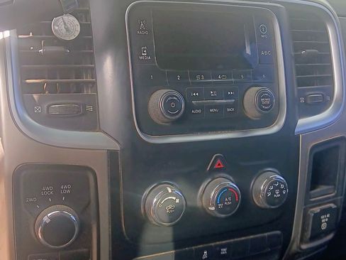 Used 2013 RAM 3500 SLT image 8