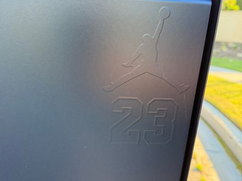 Used 2024 Tesla Cybertruck AWD Crew Cab image 11