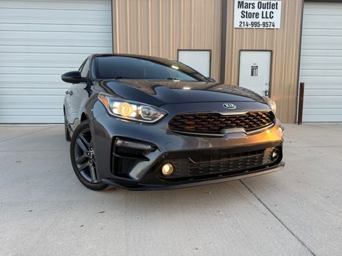 Used 2021 Kia Forte GT-Line image 1